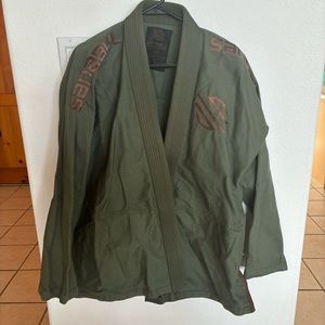 Sanabul Brazilian Jiu-Jitsu Gi, Jacket + Pants Included, Size A2